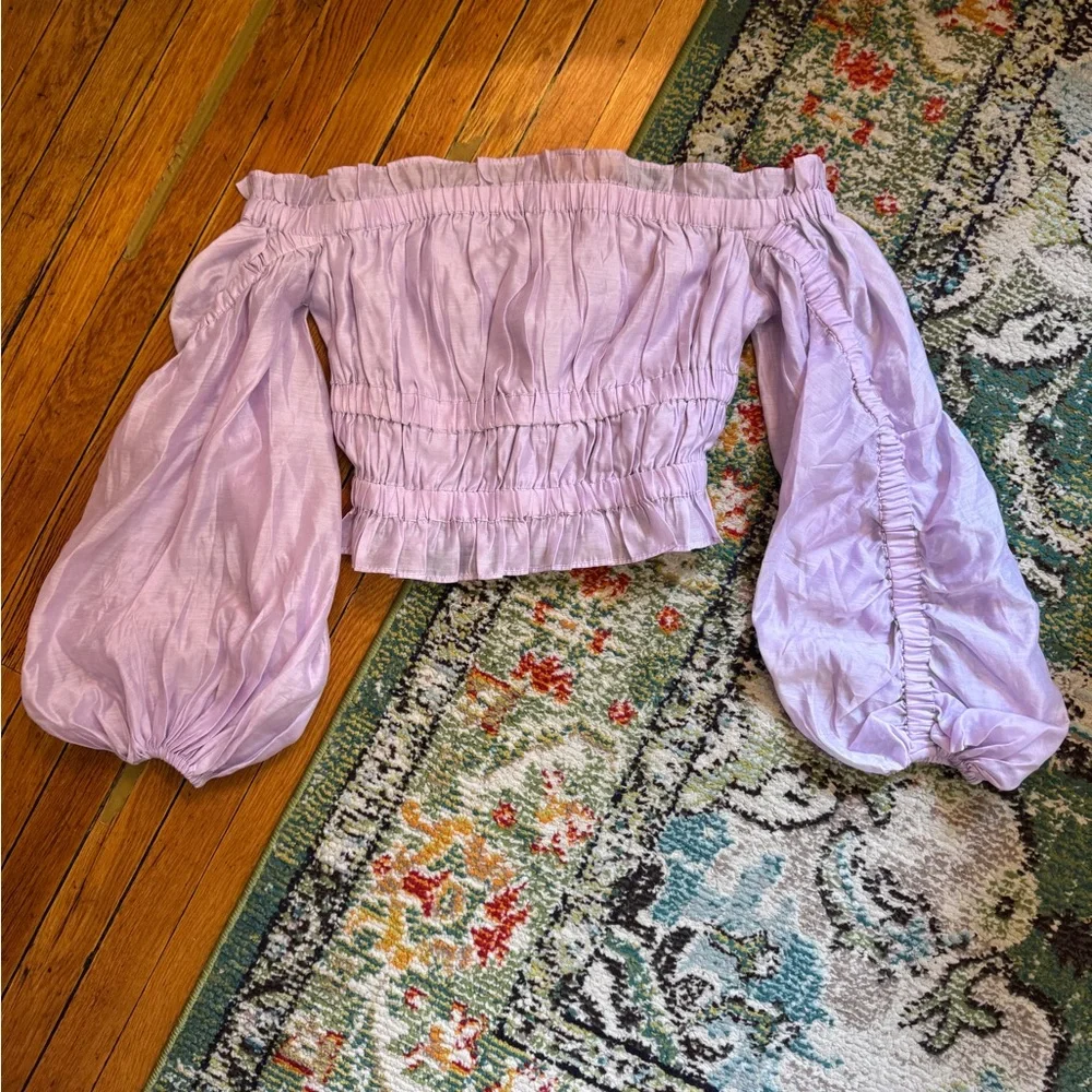 Lavender Off-Shoulder Crop Top - Picture 6 of 8